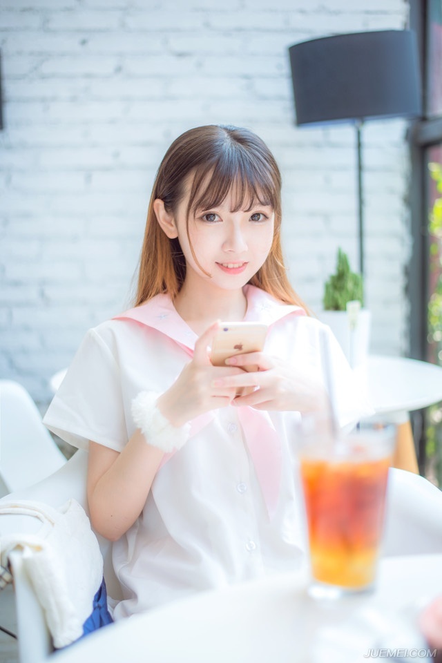 一双好父母，胜过百个好老师。